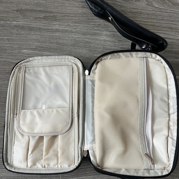 Makeup & Brushes Organizer Bag - Picture 8 of 12